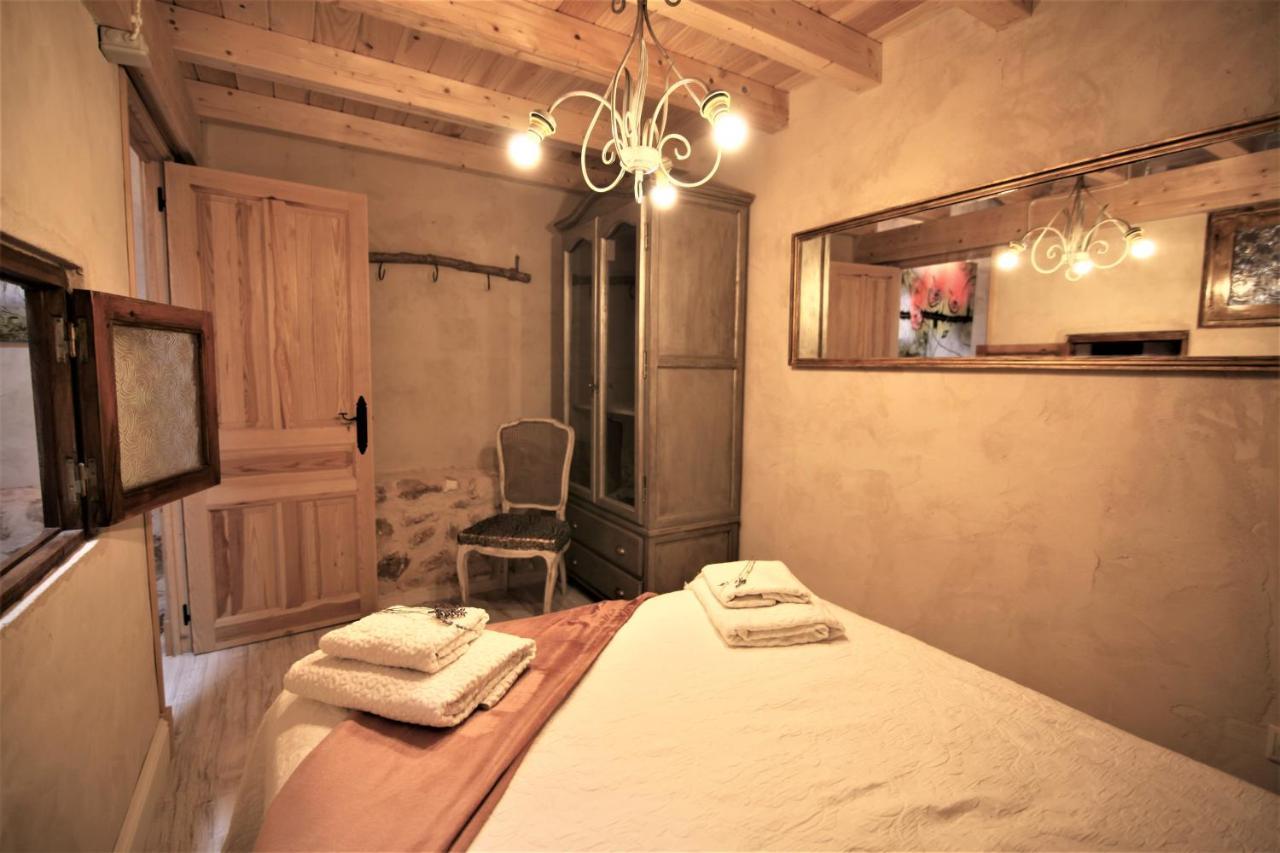 Wabisabi Townhouse Villa Montejo de la Vega de la Serrezuela Exteriör bild