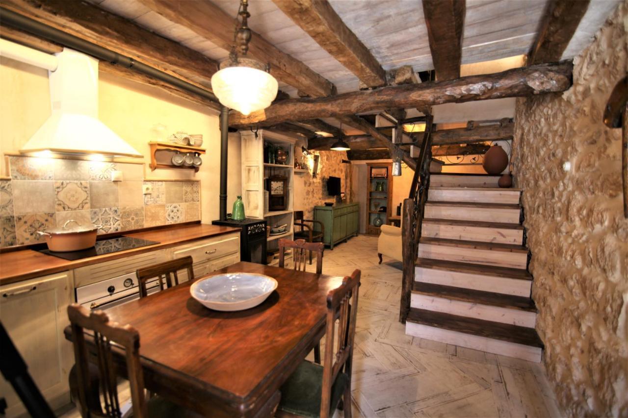 Wabisabi Townhouse Villa Montejo de la Vega de la Serrezuela Exteriör bild