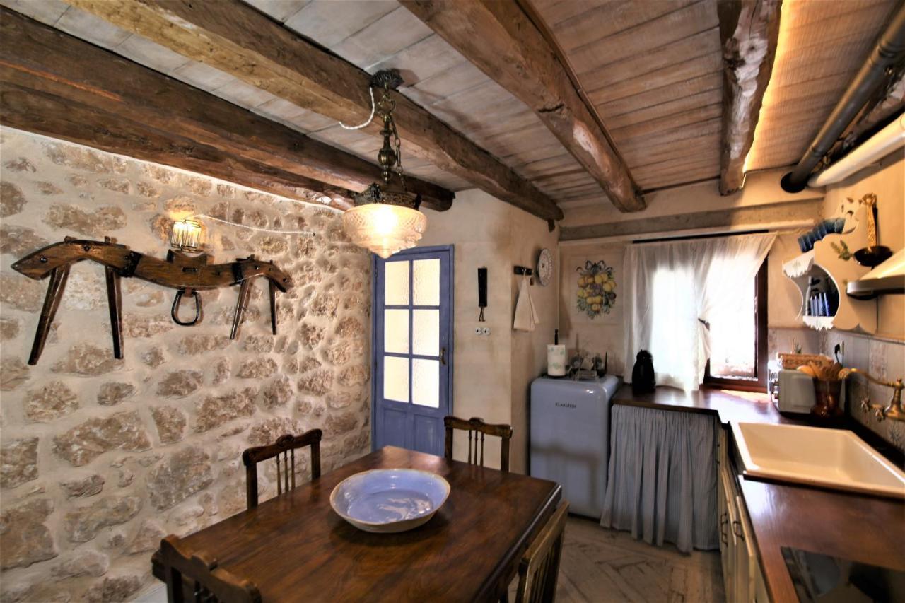 Wabisabi Townhouse Villa Montejo de la Vega de la Serrezuela Exteriör bild