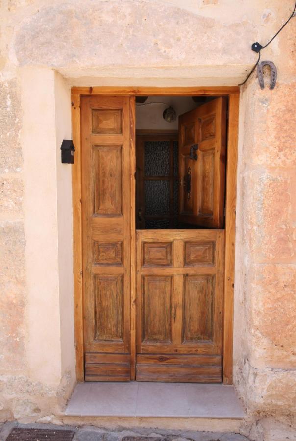 Wabisabi Townhouse Villa Montejo de la Vega de la Serrezuela Exteriör bild